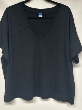 Old Navy Black V-Neck Short Sleeve Tee